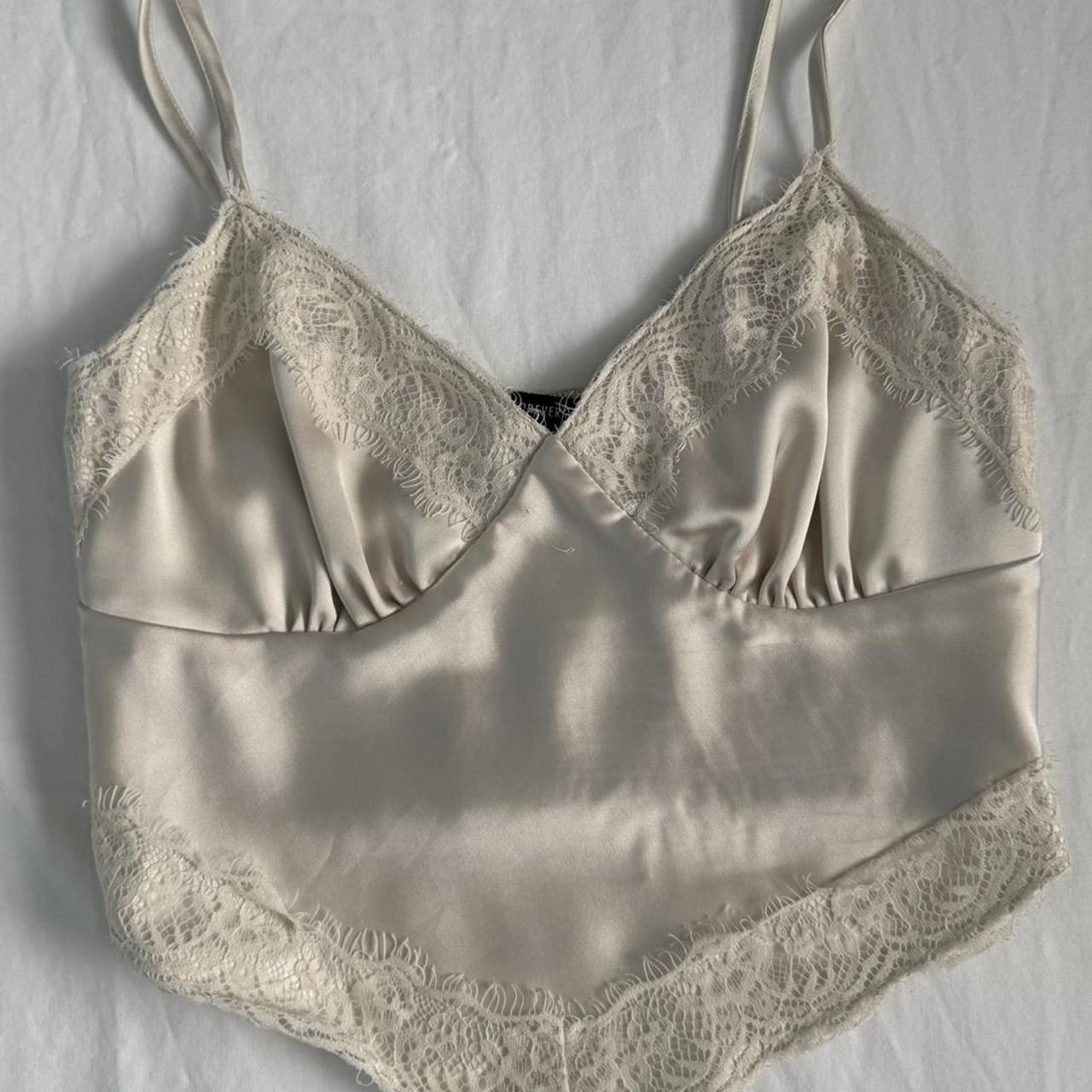 item listed by emhashh