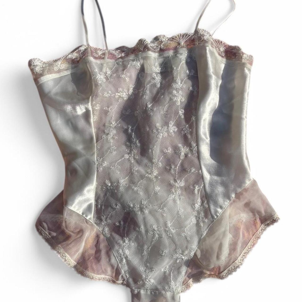 item listed by emhashh