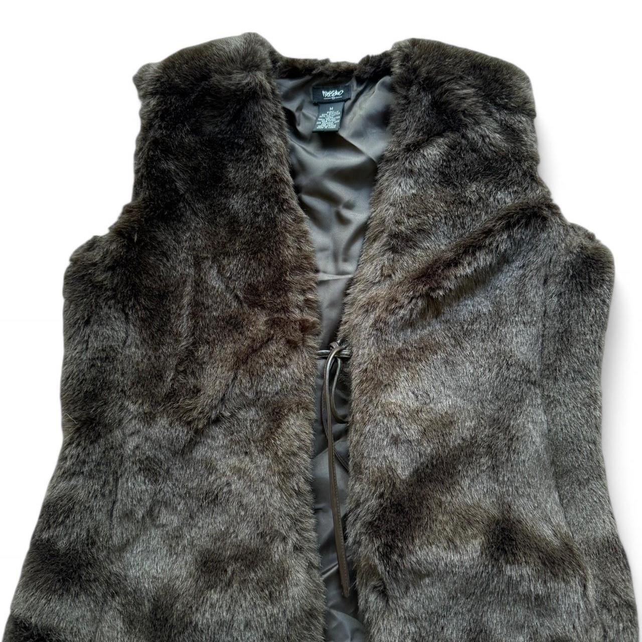item listed by emhashh