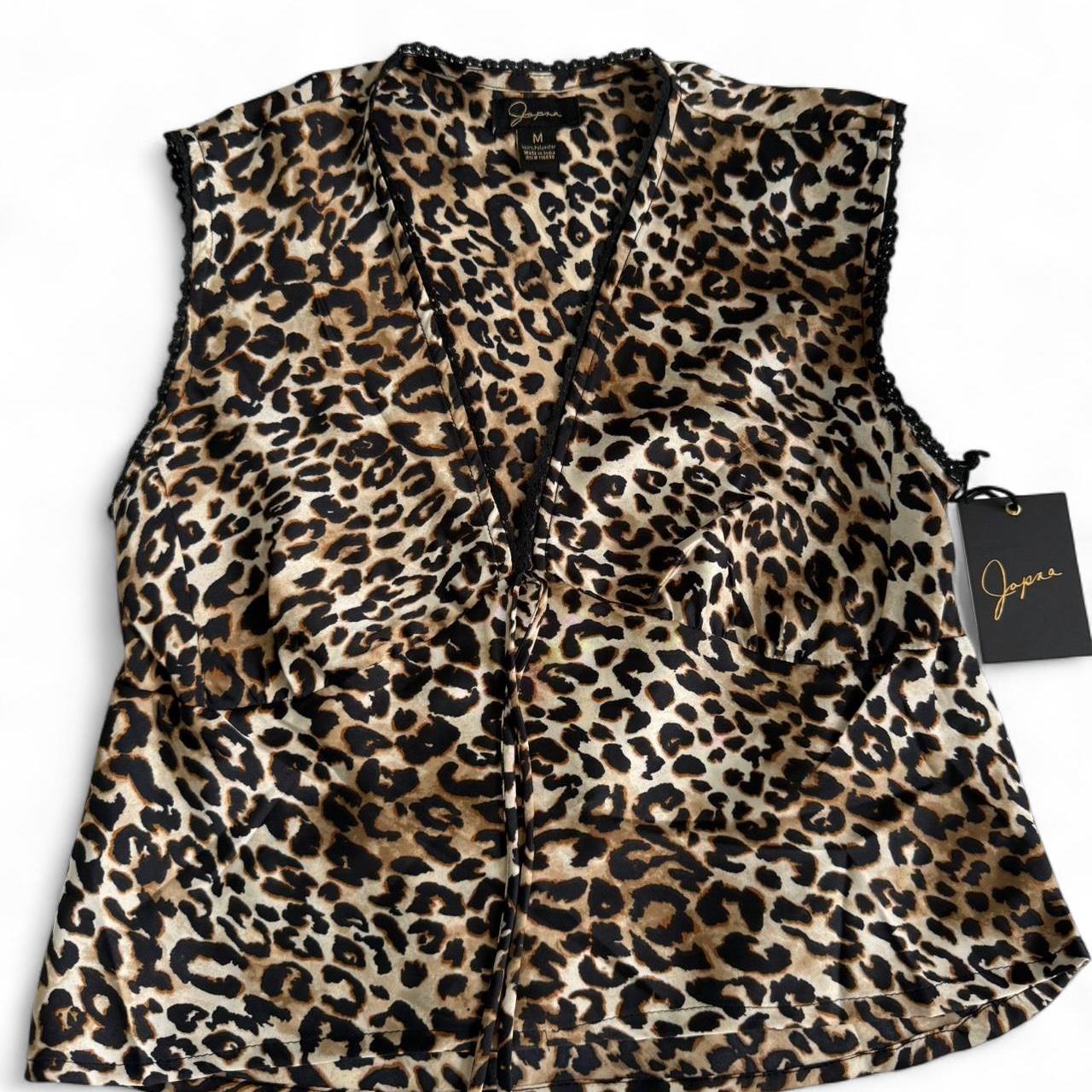 item listed by emhashh