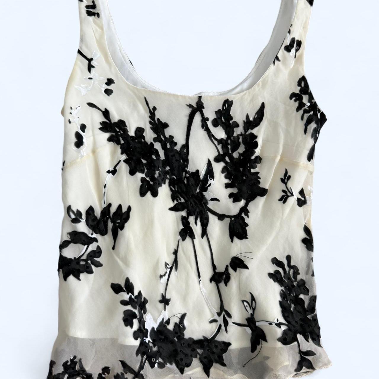 item listed by emhashh