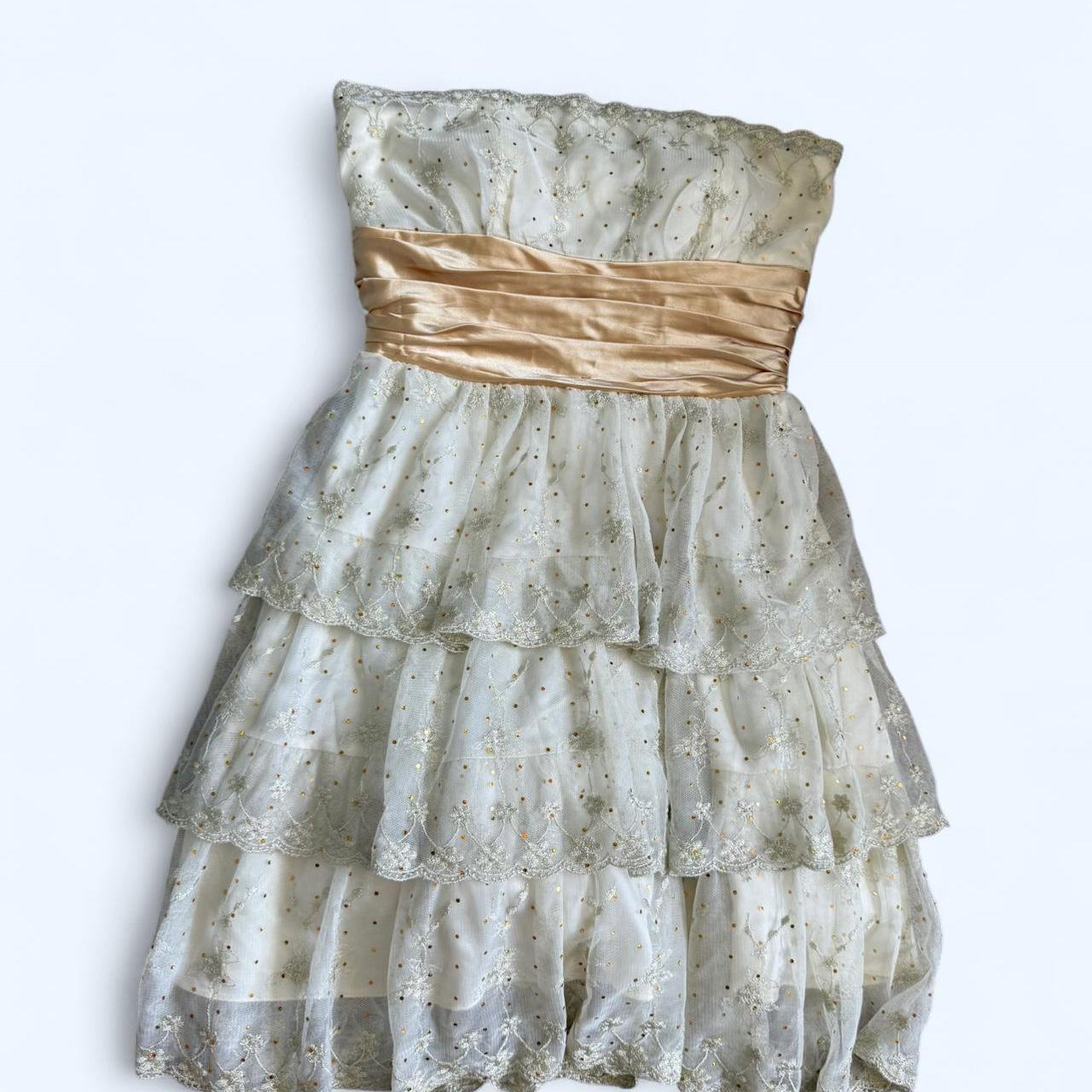 item listed by emhashh