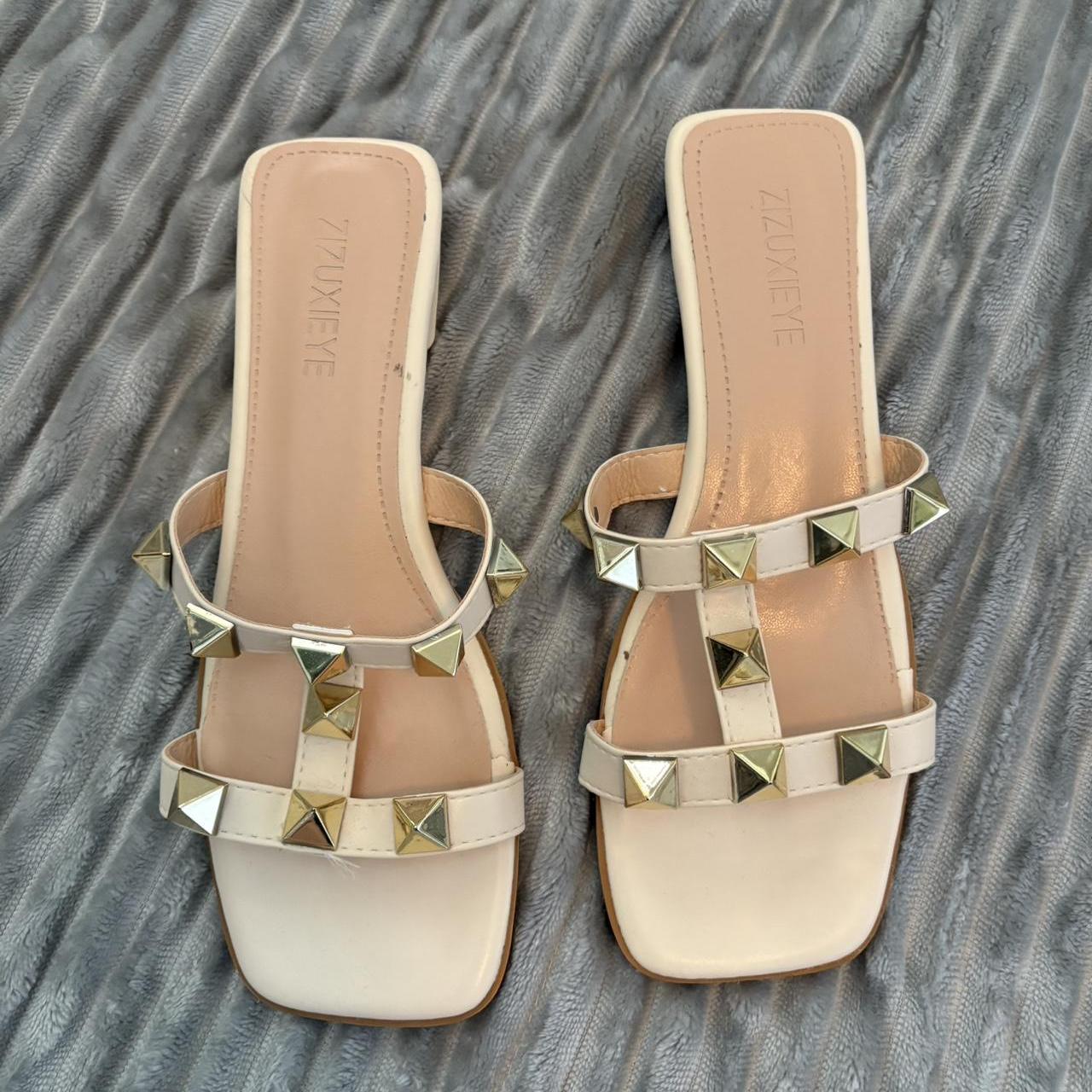 item listed by ellamgraves