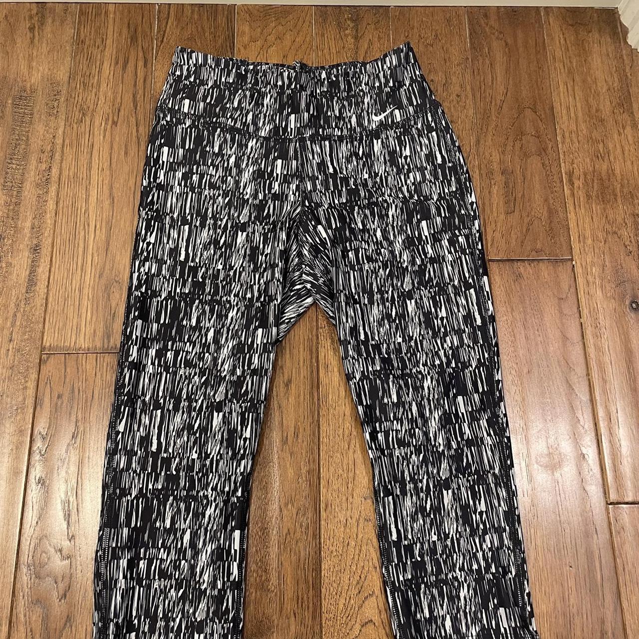 item listed by lindsey2320