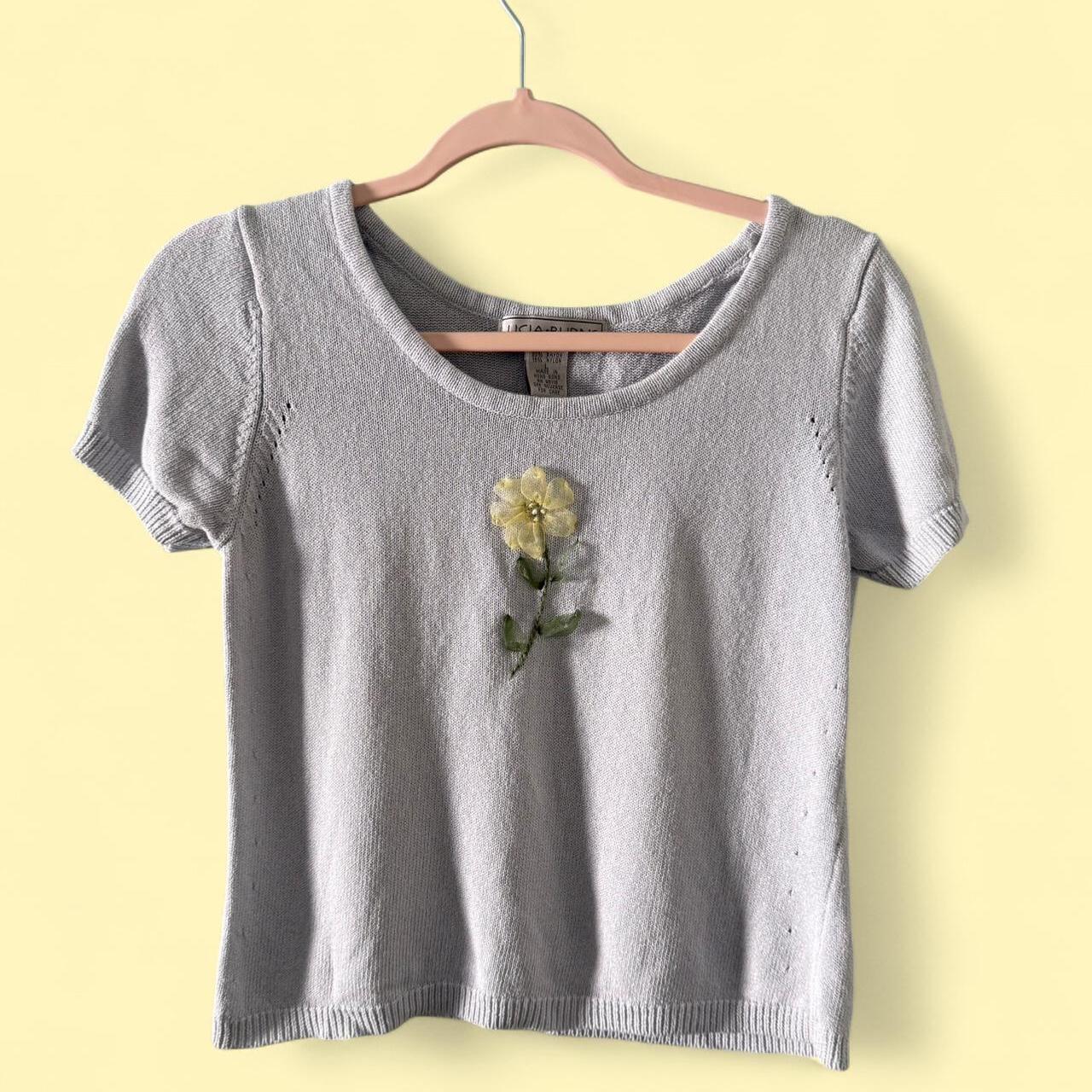 item listed by sophiesthrifty
