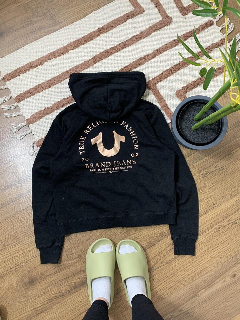 Black and gold shops true religion hoodie