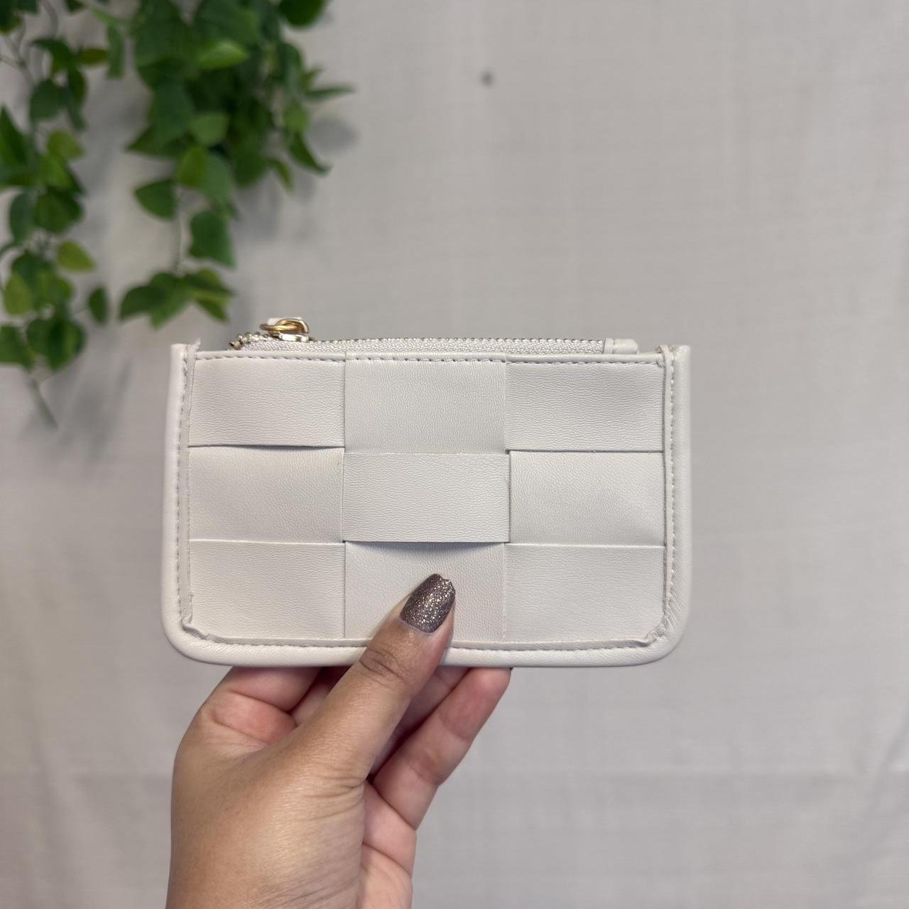 item listed by silkrollthrift