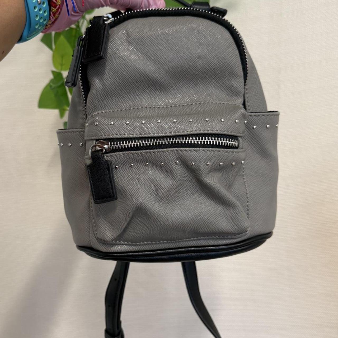 item listed by silkrollthrift