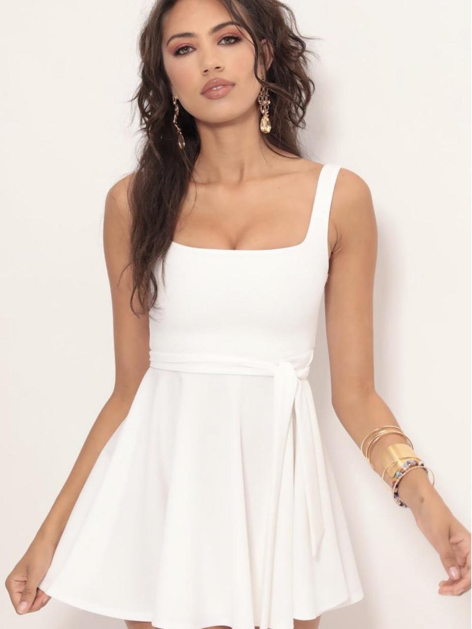 Lucy in the Sky Women's White Dress (2)