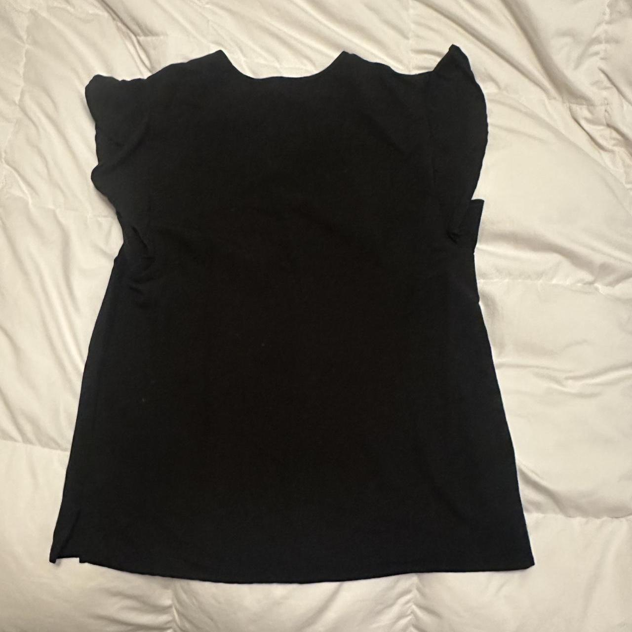 figs ruffle scrub top size medium no rips or stains | Depop