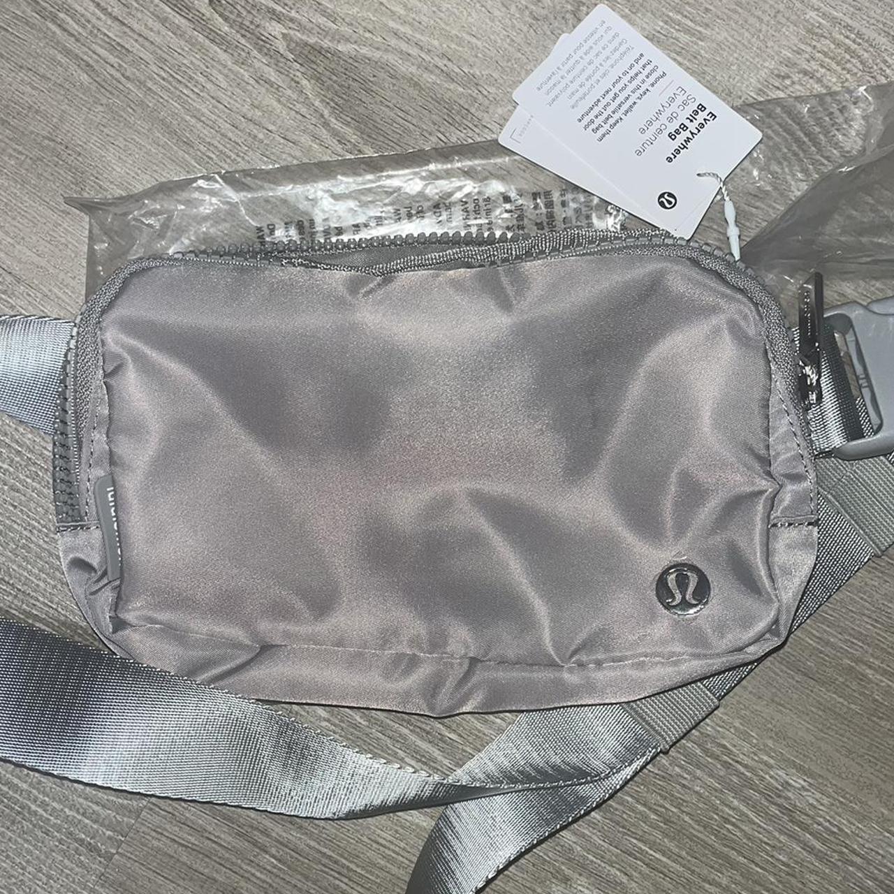 NWT Lululemon Everywhere Belt Bag Silver Drop/ White - Depop