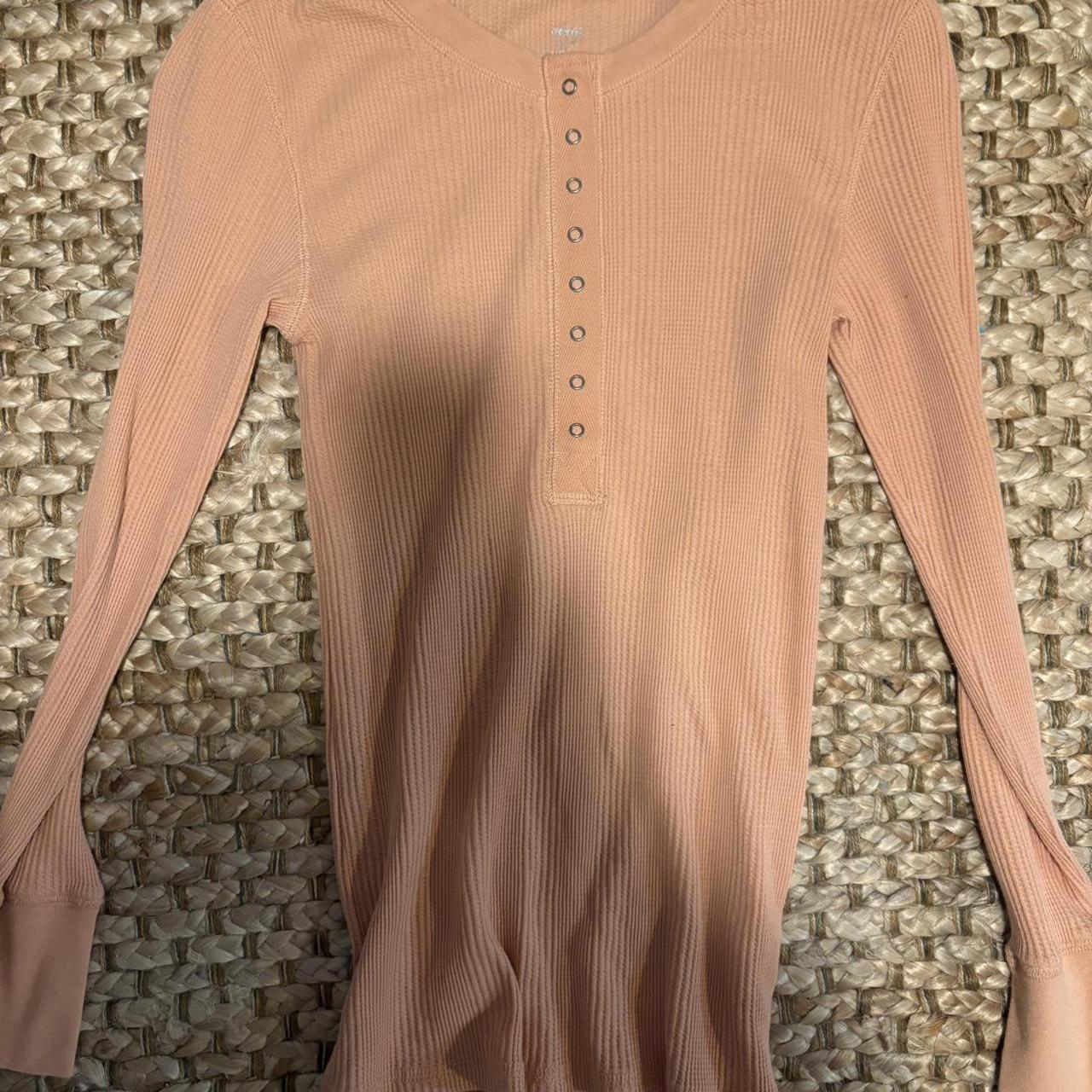 item listed by hannahdeweerdt