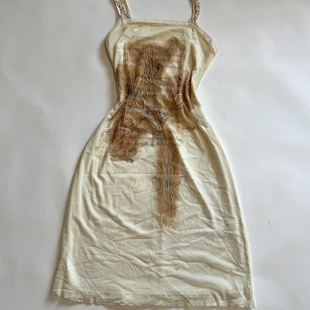 item listed by siftingstitchez