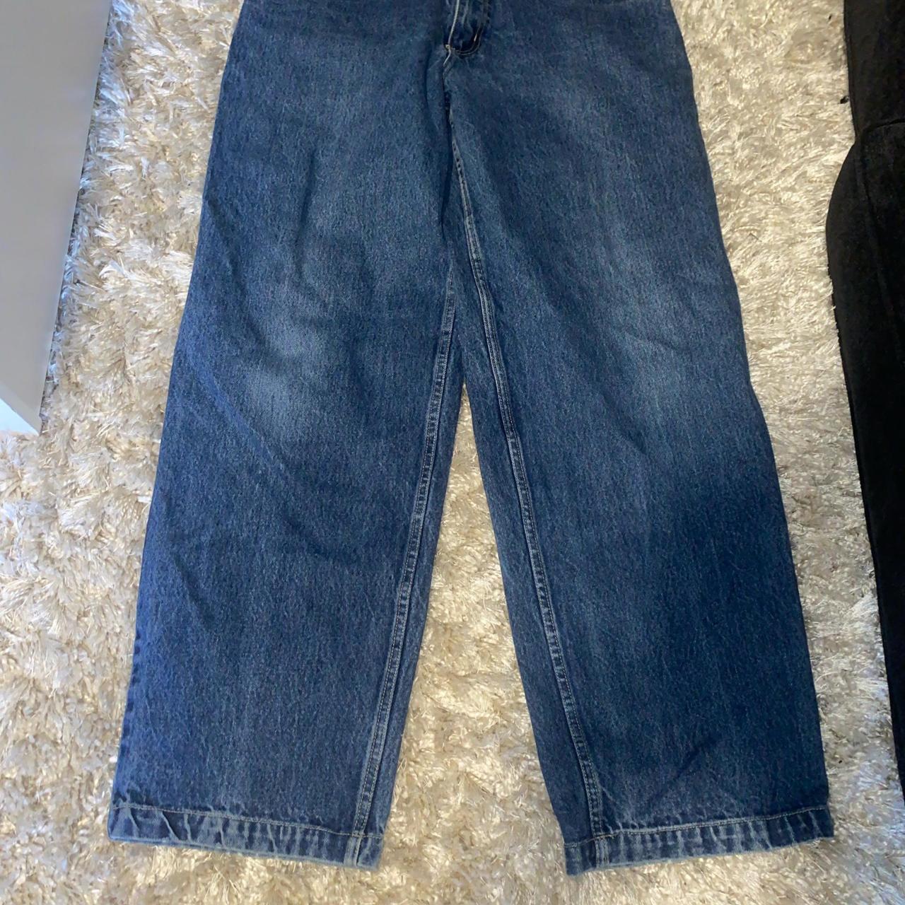 item listed by lovangsells
