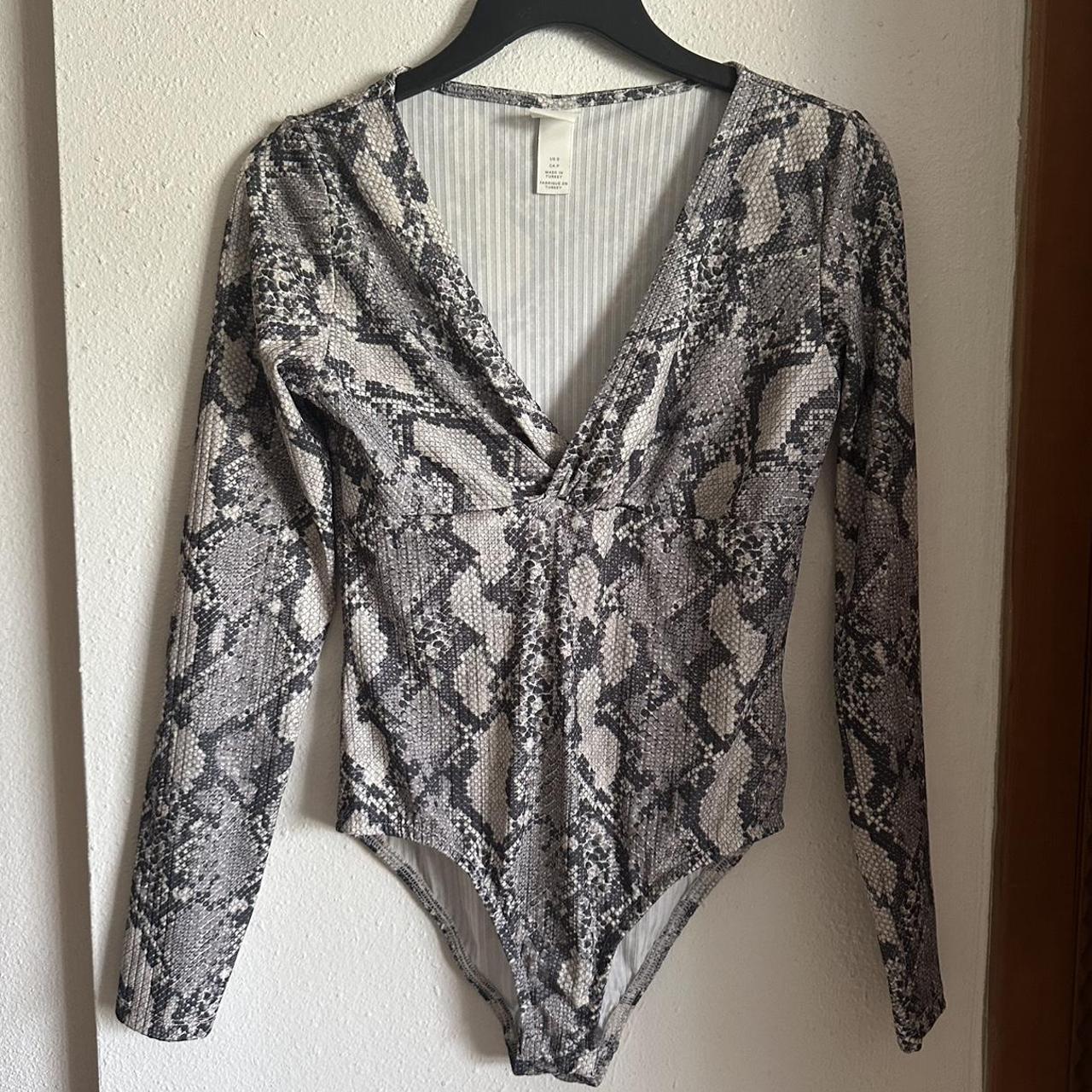 item listed by dressingnstyle