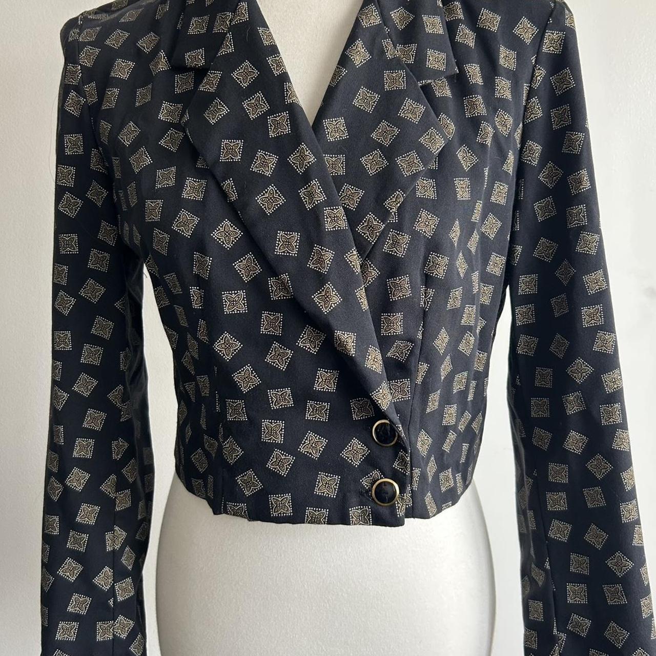 item listed by brightsidevintage33