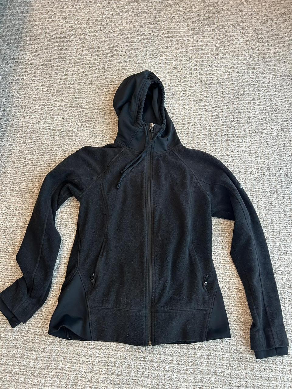 Columbia jacket with thumb holes deals