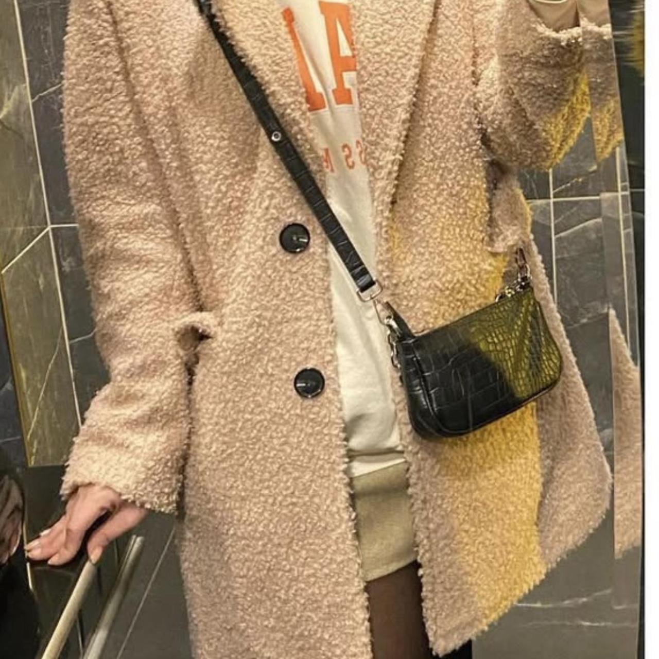 item listed by shelbyclp