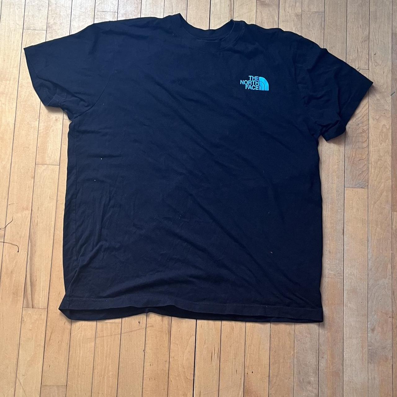 Mens north face t Shirt Size xxL Fits like a Lg Depop