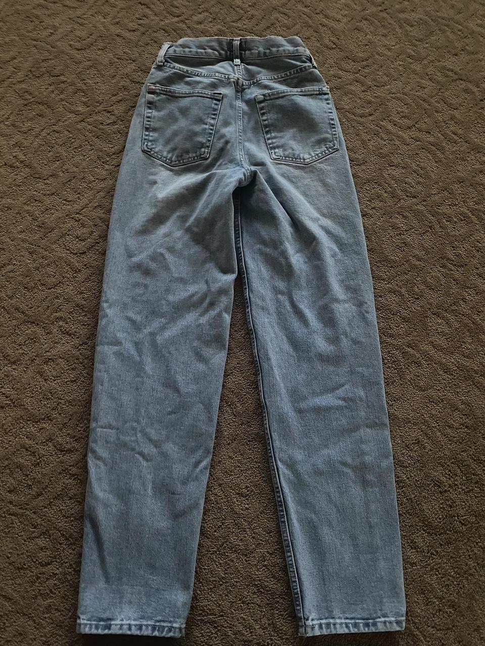 •Urban Outfitters high-rise baggy blue jeans •Great... - Depop