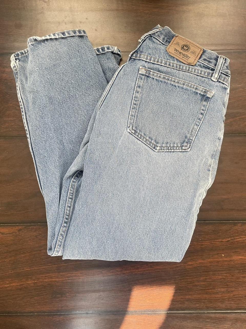 32 x 30 Wrangler Denim Jeans - Depop