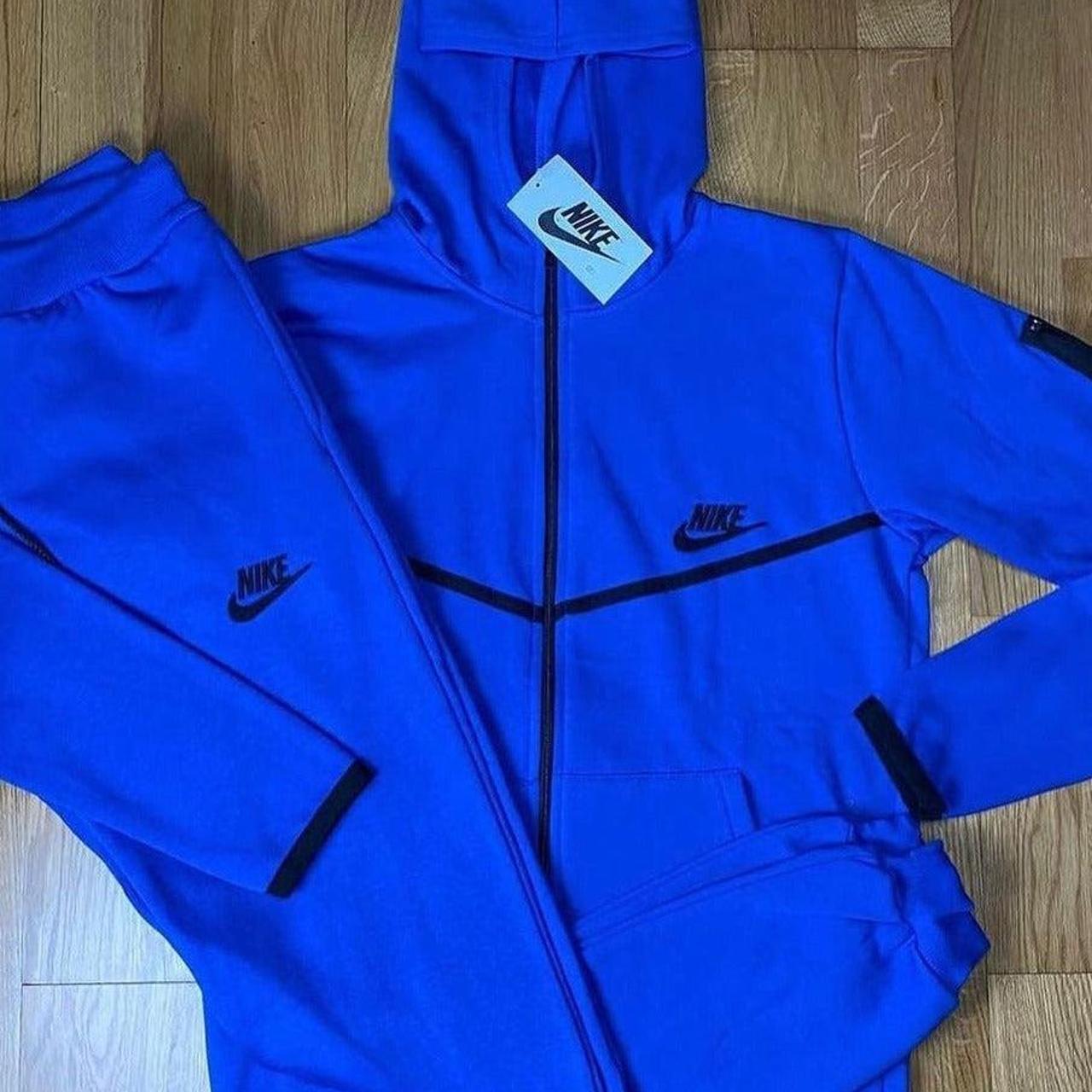 mens royal blue nikes