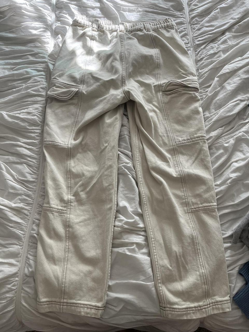 pacsun one size beige cargo pants its one size but... - Depop