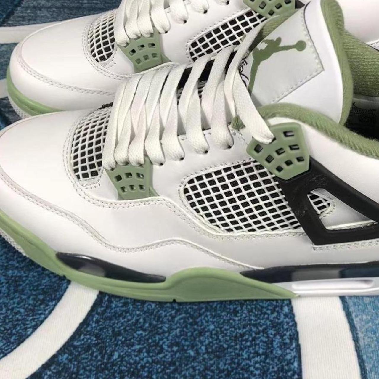 Seafoam Jordan 4s - Depop