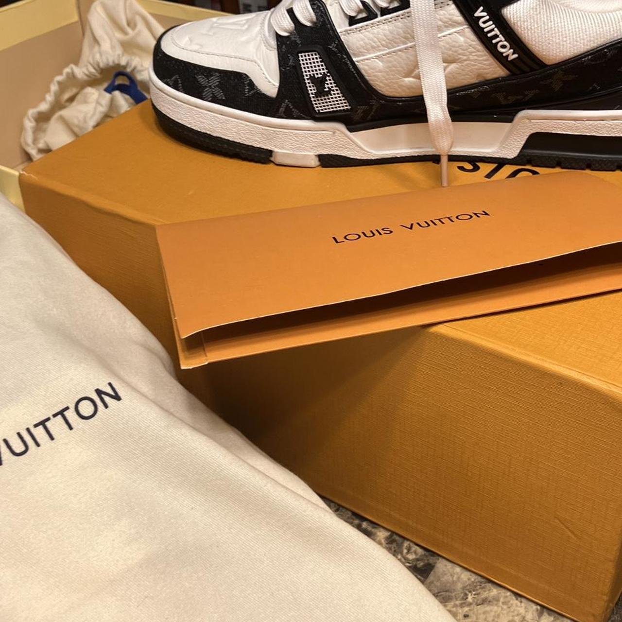 Louis Vuitton Shoes Black Size 9, Lightly used,