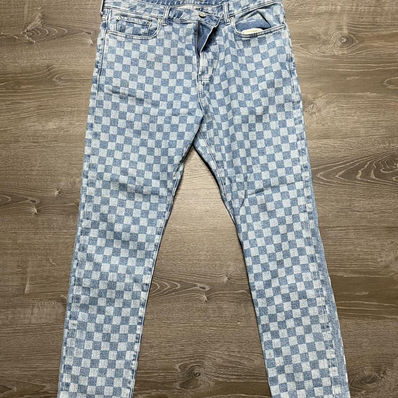 item listed by sgsayah