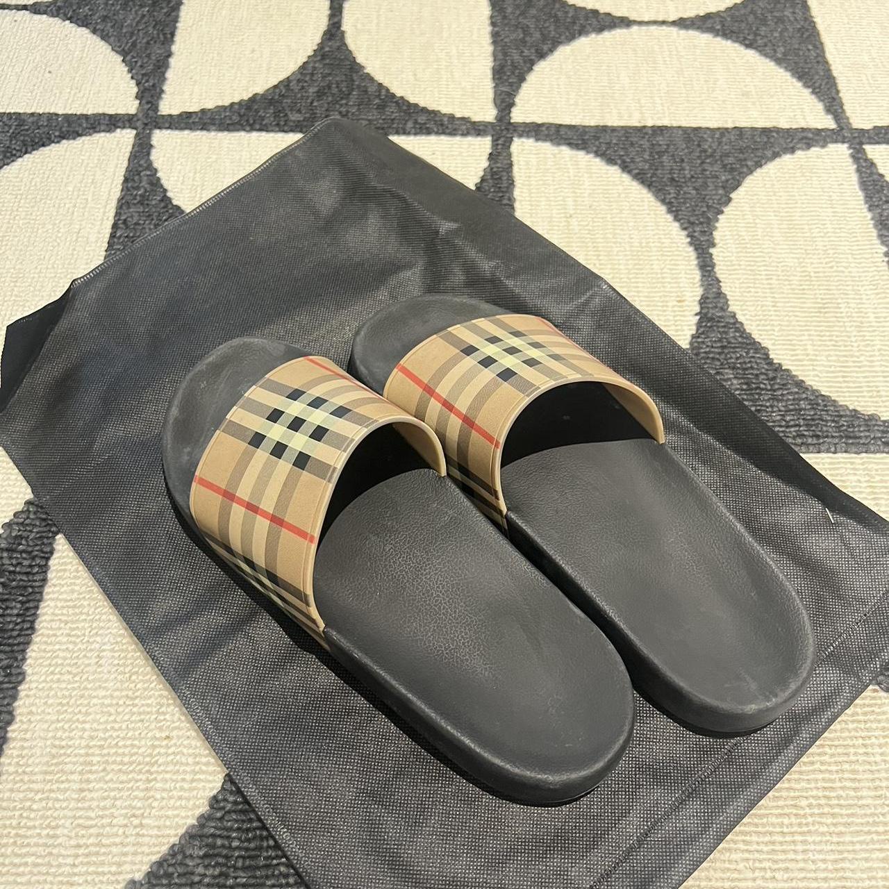 Men s Burberry sliders UK 8 comes without box Depop