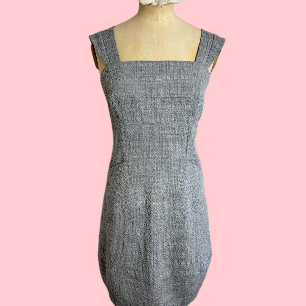 item listed by second_avenue_closet