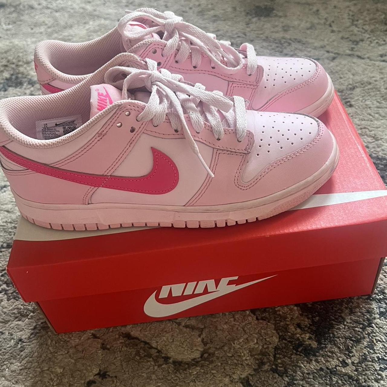 mens pink nike dunks