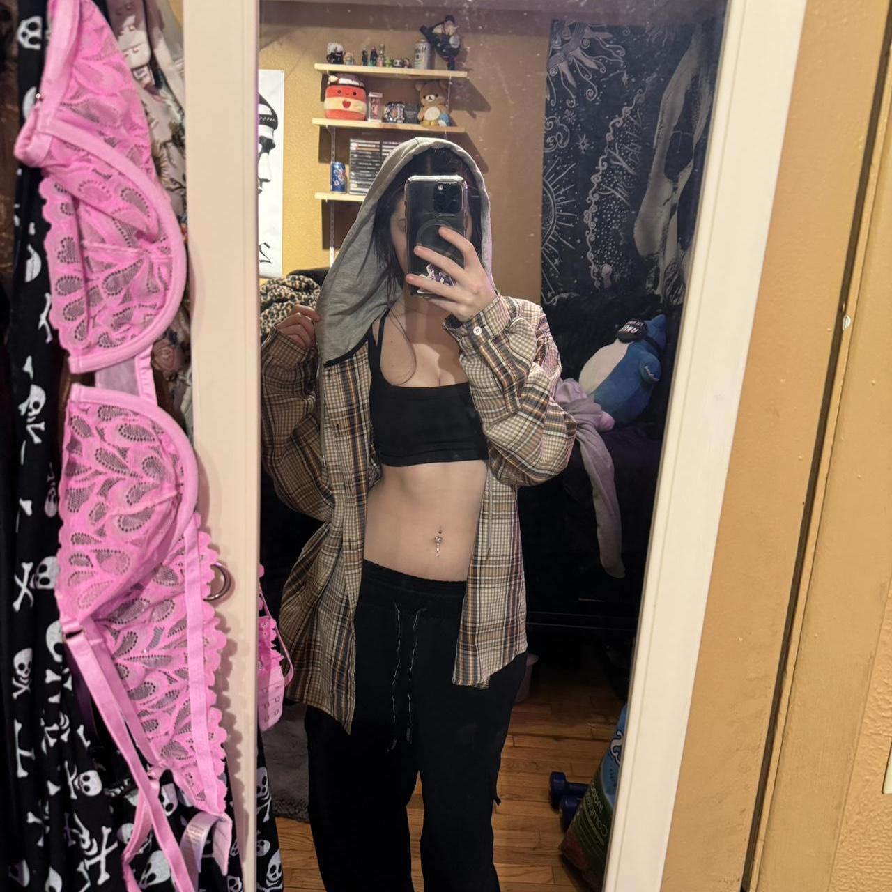item listed by spookyriahhresell