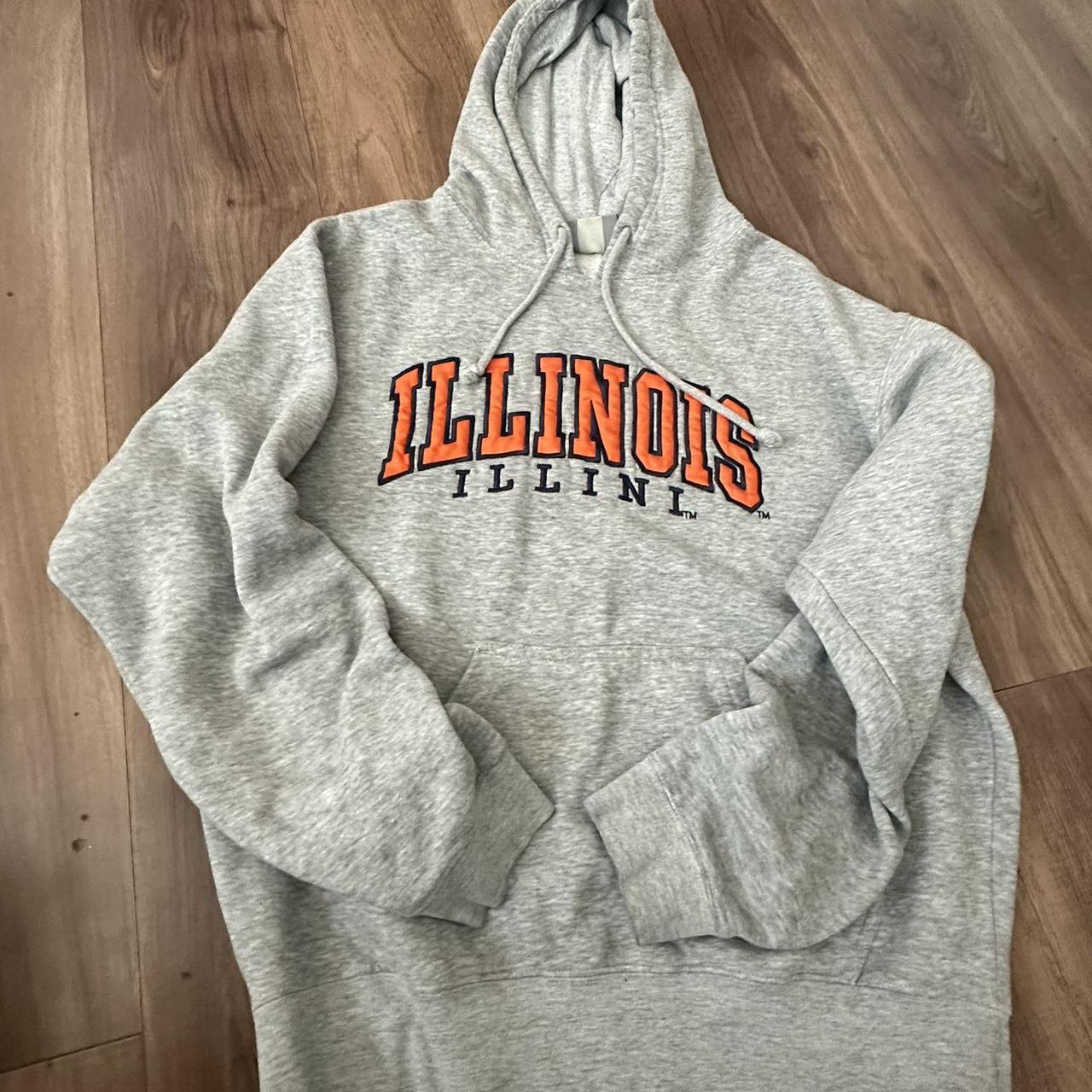 item listed by avahiveley1