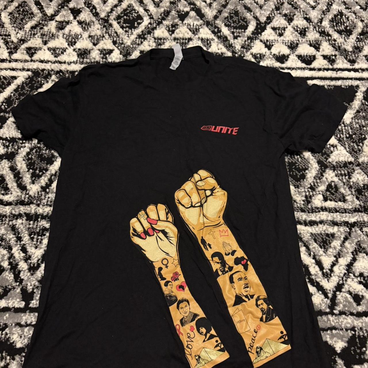 item listed by miraclemymy