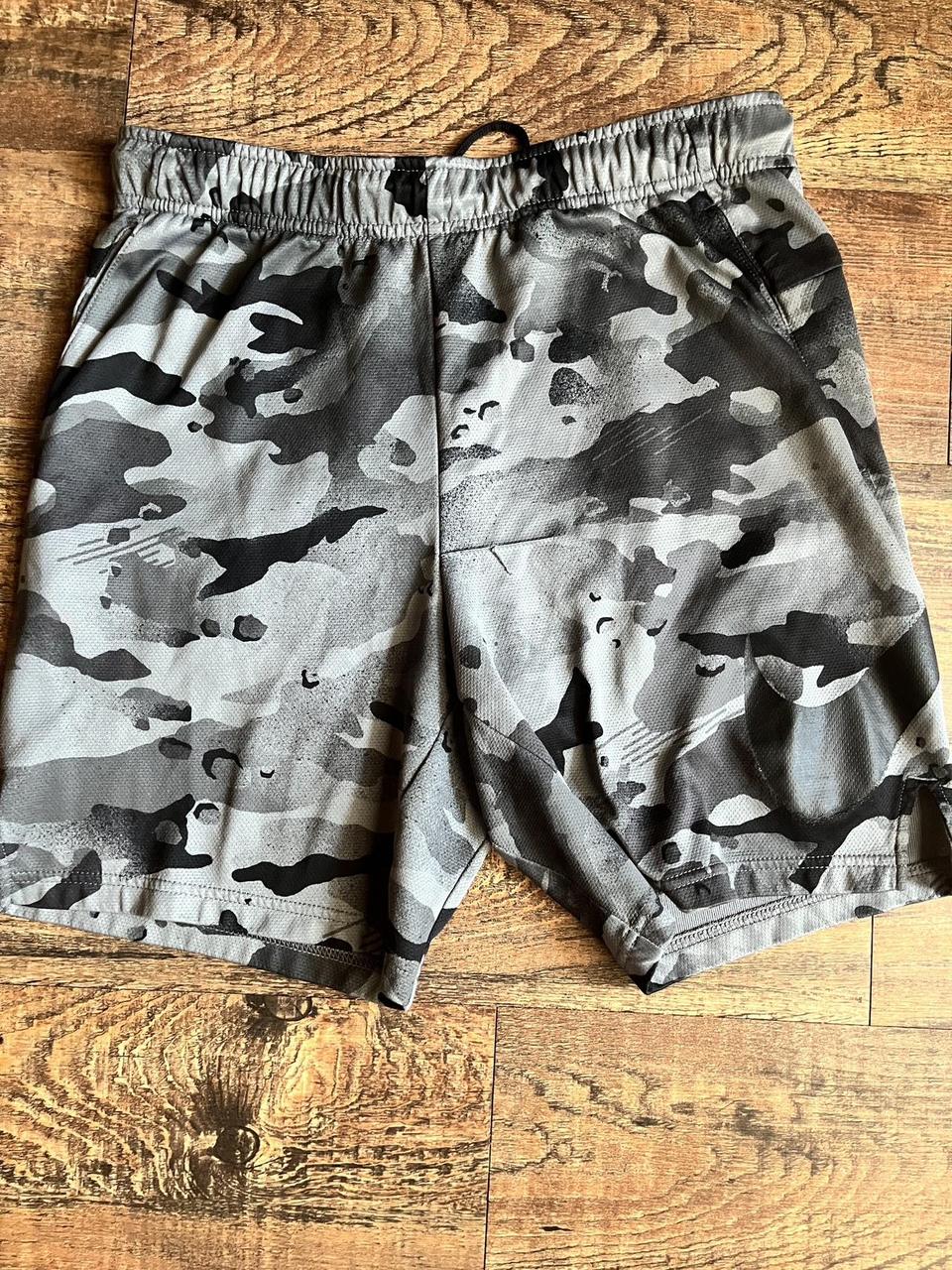 Nike grey camo shorts online