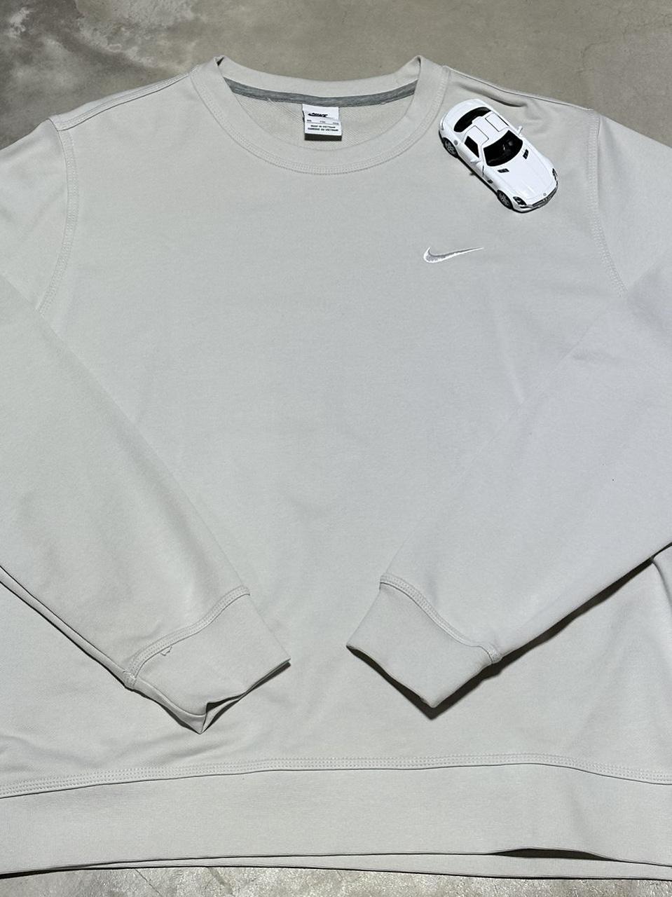 Nike thin sweater best sale