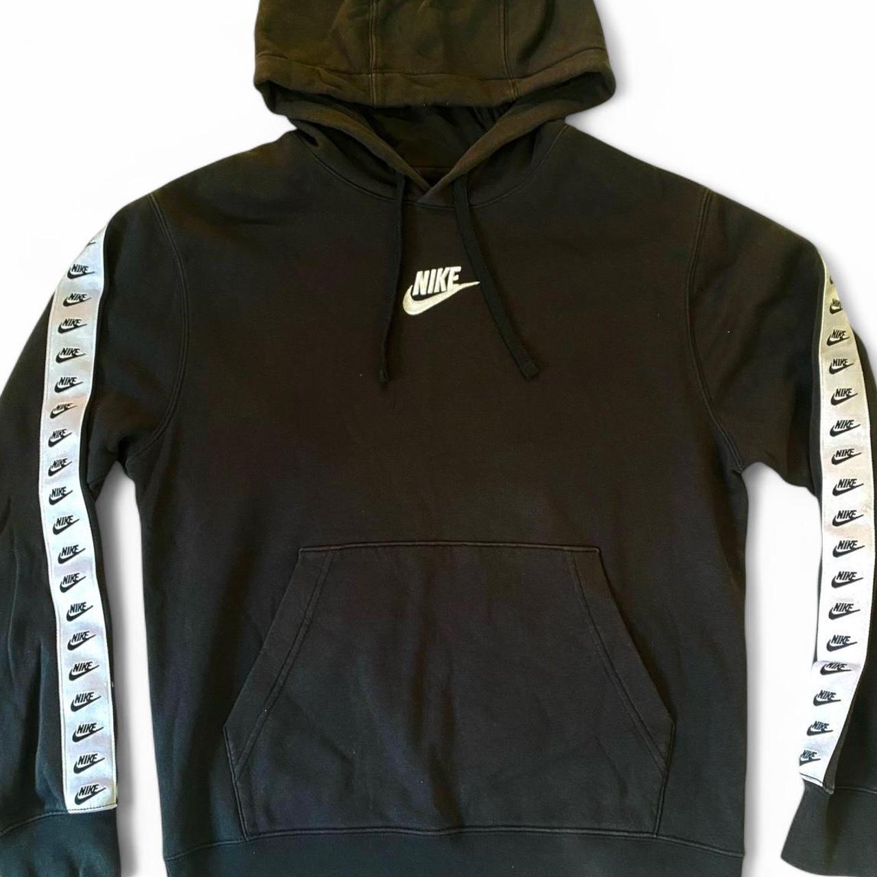 item listed by l_mel