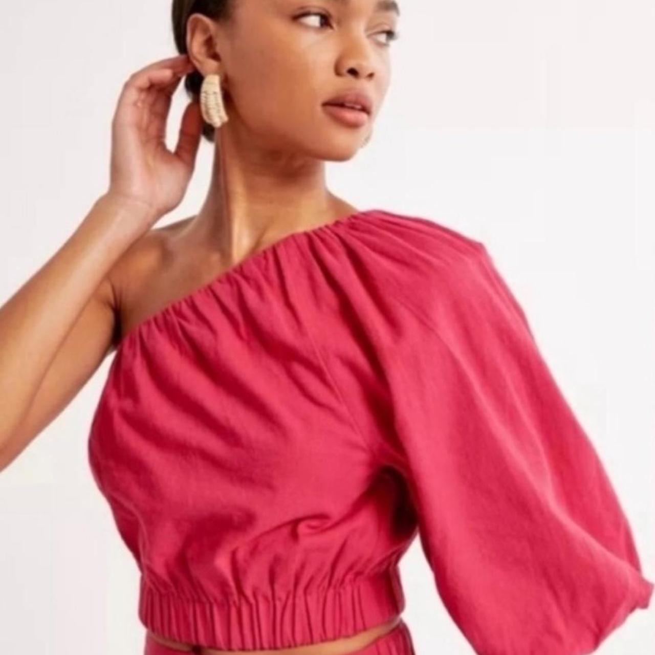 item listed by mysisterscloset_resell