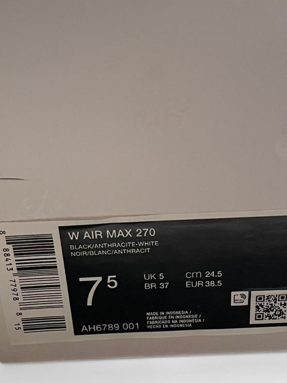 Nike Women's Sneakers - Black - US 7.5 – END OF Y… - image 4