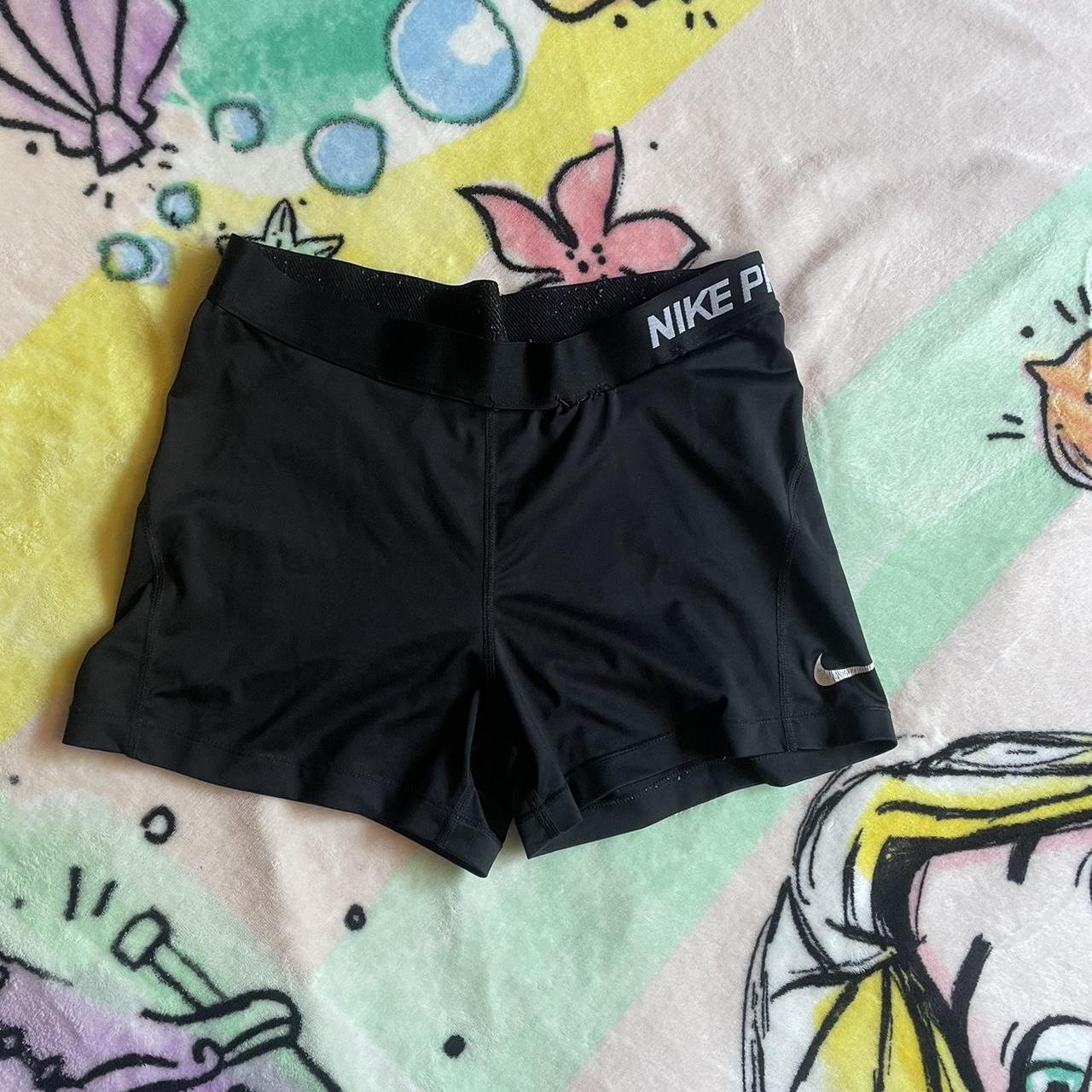 tiger woods golf shorts