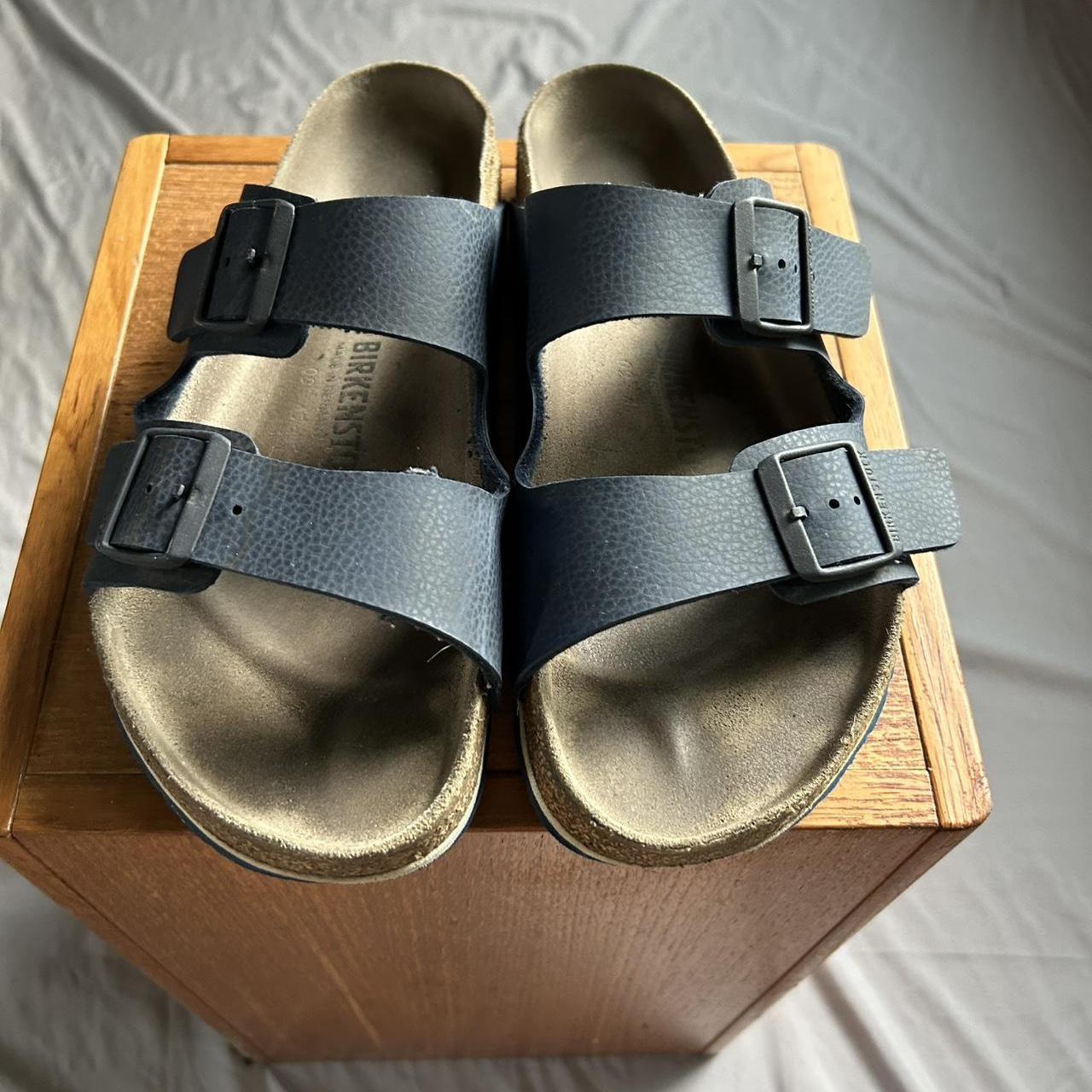 item listed by dropboxstuffo