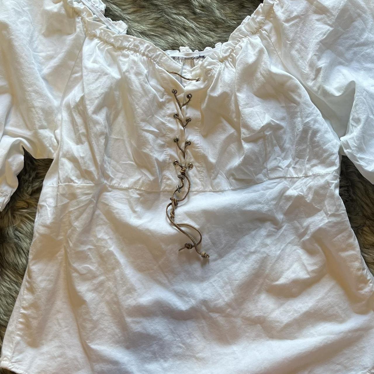 item listed by _vivhdz
