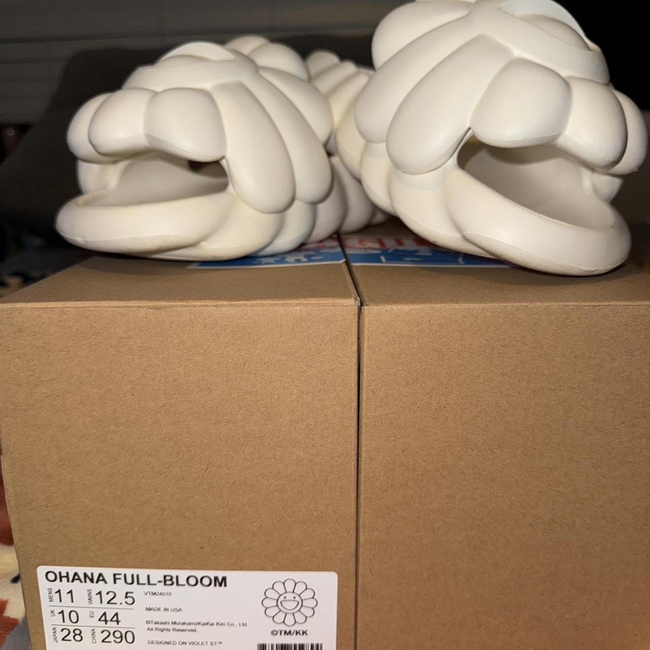 Takashi Murakami Ohana Hatake Full-Bloom Slide Size | Depop