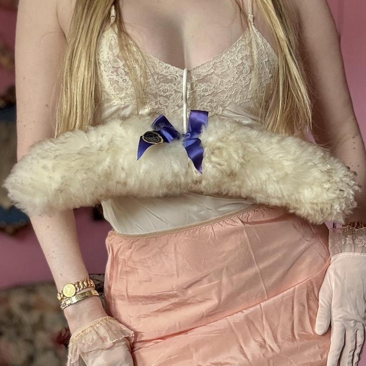 item listed by silkslut