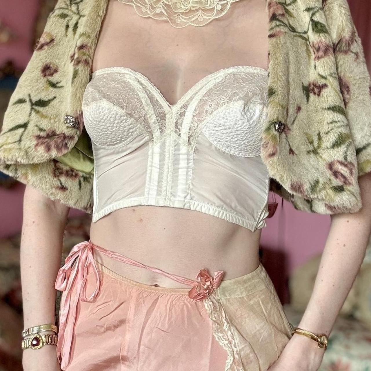 item listed by silkslut