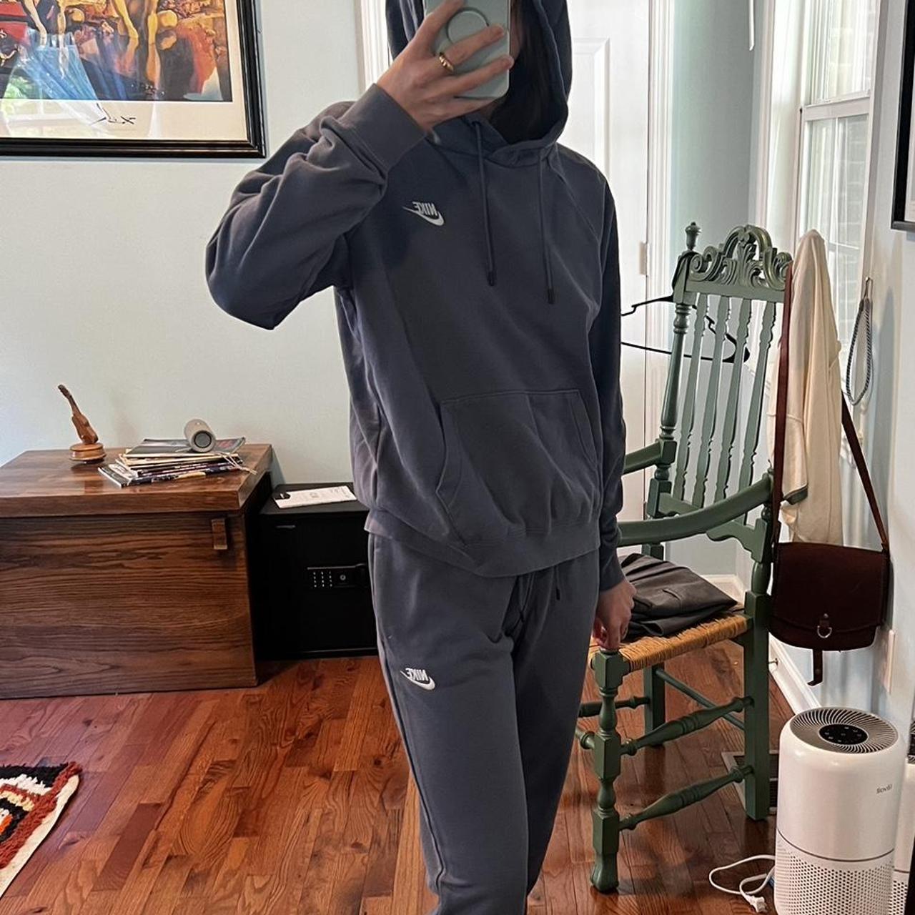 Hoodie and sweatpants set nike best sale