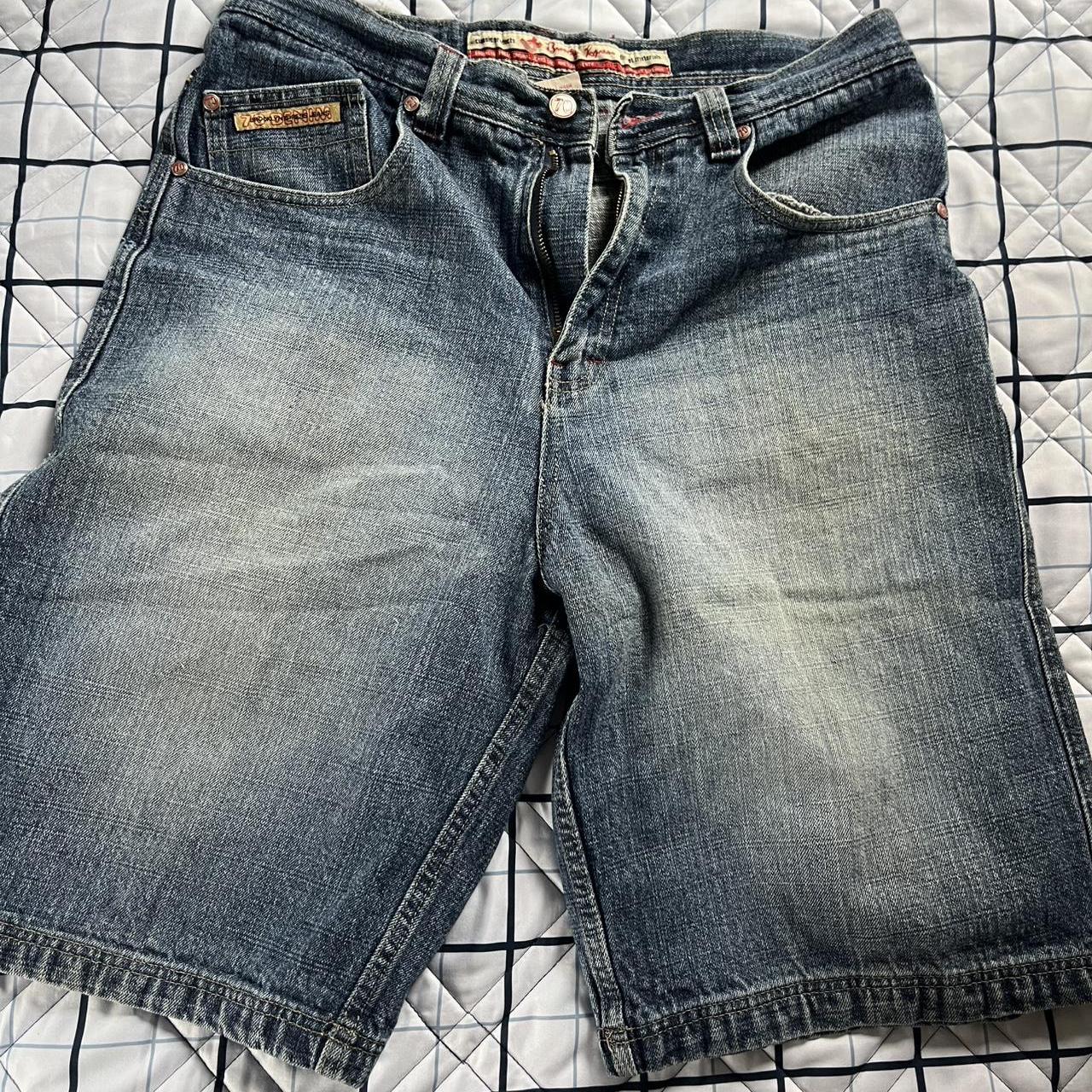 item listed by chrisbangers