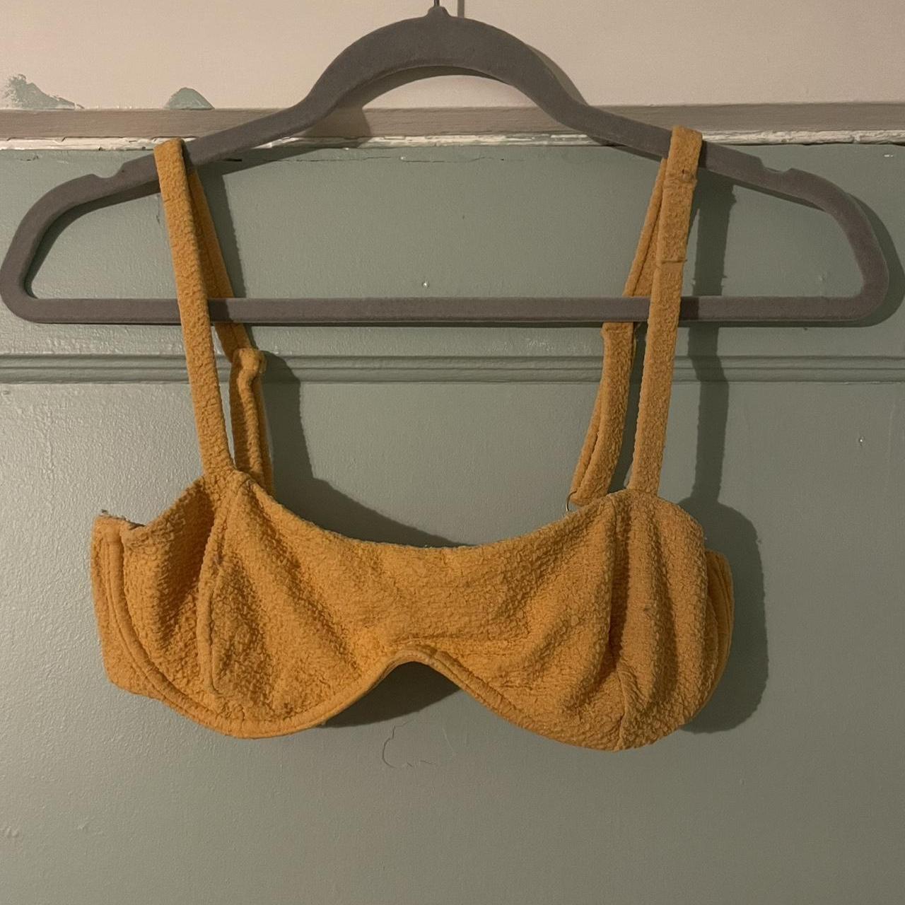 item listed by darahinsch2023